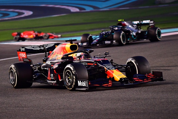 Red Bull, Marko e l'ammissione che il titolo si vince in due