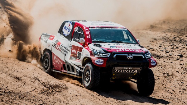 Dakar 2021, tappa 5: De Villiers il più veloce, Peterhansel all'attacco