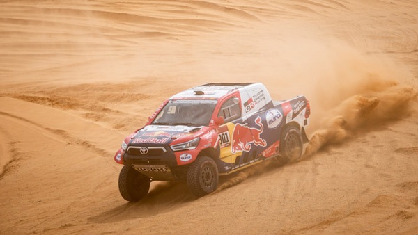 Dakar 2021, tappa 8 marathon: Al Attiyah risponde a Peterhansel