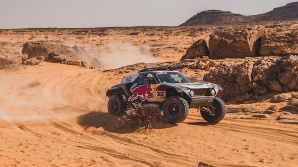 Dakar 2021: Peterhansel,
le mani sulla vittoria