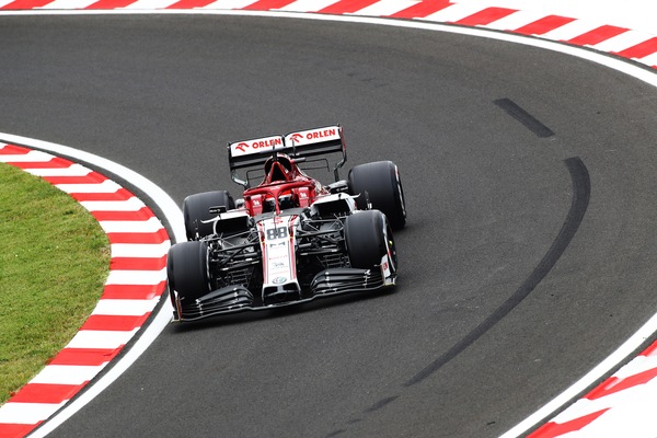 Calendario presentazioni F1, Alfa Romeo in... Pole