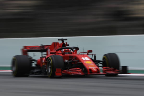 Ferrari, Sainz e Leclerc a Fiorano con una SF71H