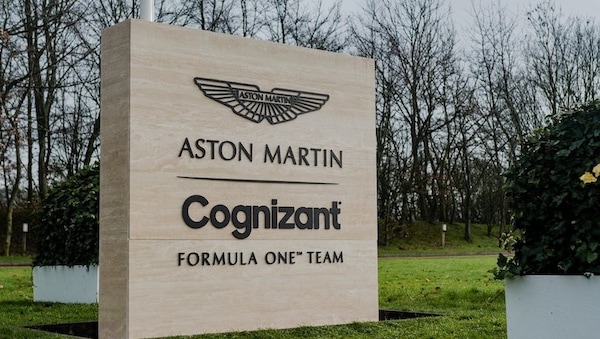 Vettel inizia l'avventura Aston Martin dal simulatore