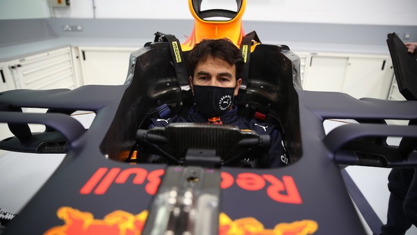 Wolff: Red Bull rivale per il titolo con Perez