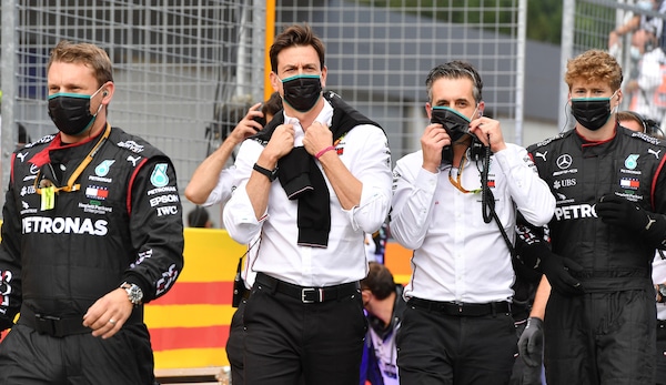 Mercedes, ecco il nome della monoposto 2021: si chiamerà W12