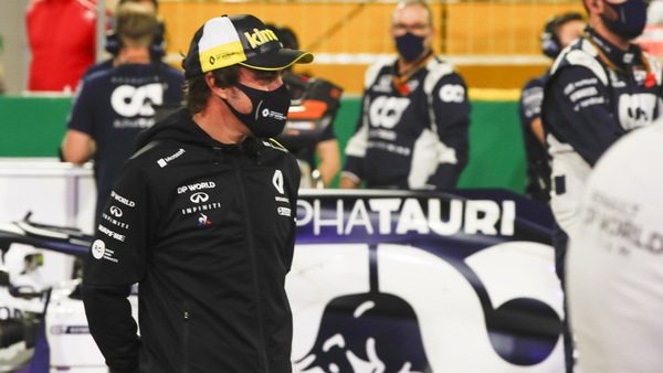 Alonso, incidente in bici: è in ospedale