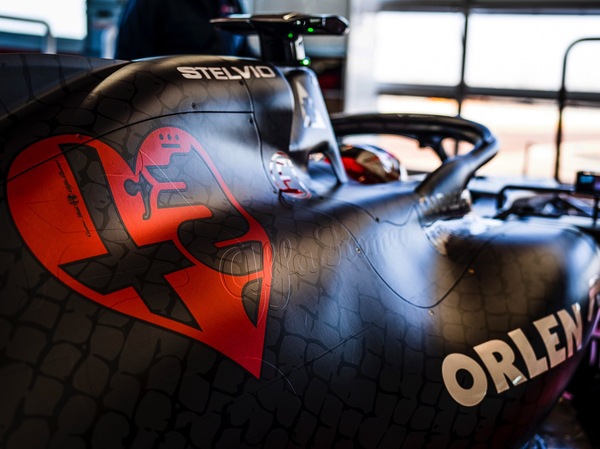 F1, Alfa Romeo accende la nuova C41: che sound! VIDEO