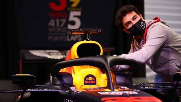 Red Bull, Perez: nuova avventura, nuovo casco e un messaggio