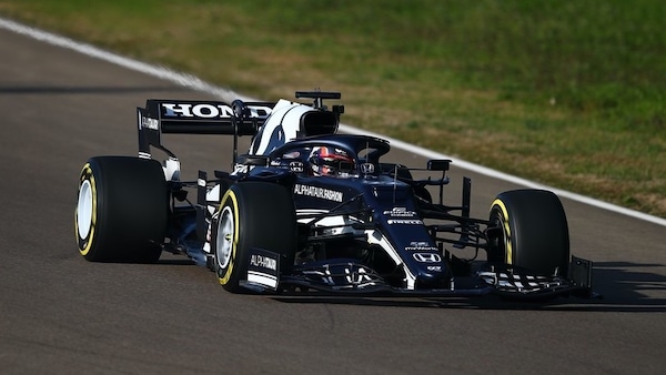 AlphaTauri AT02, a Imola il filming day rivela tutte le novità