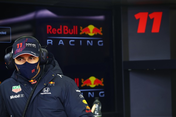 Red Bull, Perez a disposizione del team, non di Verstappen