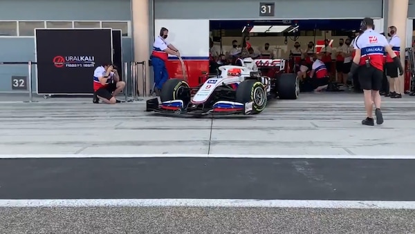 Haas, debutta la VF-21, filming day con Mazepin VIDEO