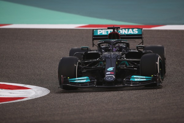 Test Bahrain 2021, giorno 2: la diretta