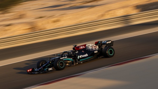 Horner: Mercedes già in difficoltà nei test in passato, poi dominarono