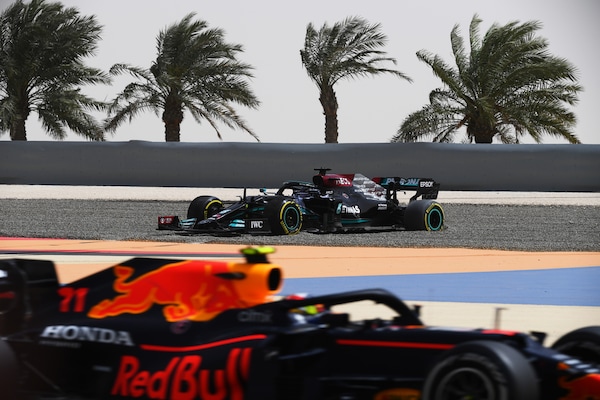 Mercedes: Red Bull ben piantata, noi non abbiamo ancora la soluzione