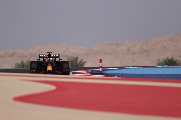 GP Bahrain, FP1: Verstappen davanti a tutti, Leclerc è 5°