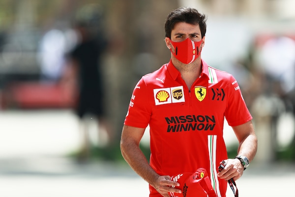 GP Bahrain, Sainz: "4° tempo? Mi sto ancora adattando alla Ferrari"