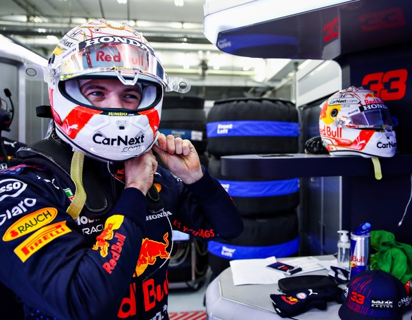 GP Bahrain, qualifiche: pole per Verstappen! Leclerc è 4°