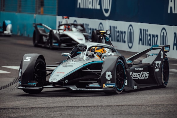 ePrix Roma: gara-2 a Vandoorne, resiste anche alla Safety Car