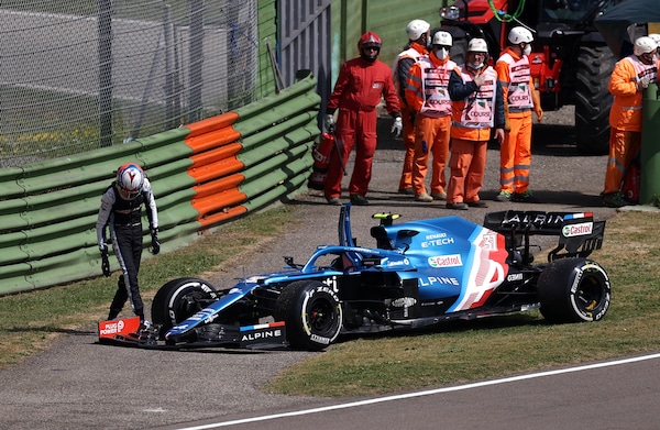 GP Emilia Romagna, libere 1: Ocon e Perez, contatto alla Villeneuve