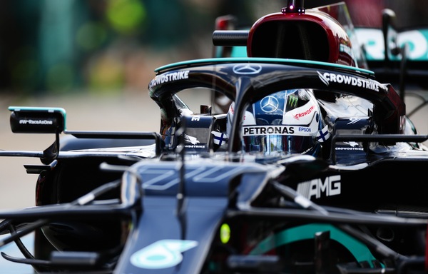 GP Emilia Romagna FP2: Mercedes davanti, Leclerc a muro, Max ko