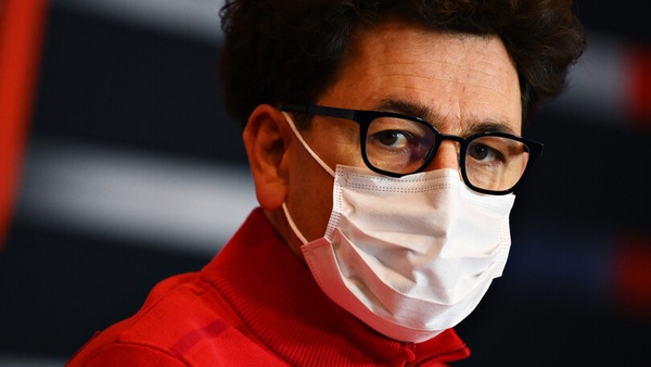 Qualifiche, Binotto: "L'ideale sarebbe stato avere due macchine sulle medie al via"