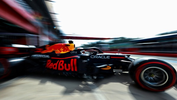 GP Emilia Romagna, FP3: Verstappen il più veloce, Leclerc 5°