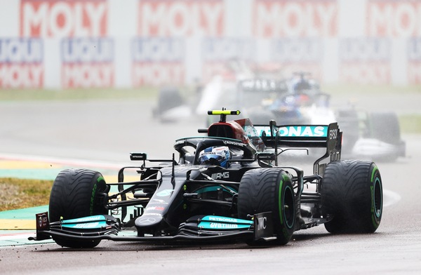 GP Emilia Romagna, Wolff fa la conta dei danni: "A rischio lo sviluppo"