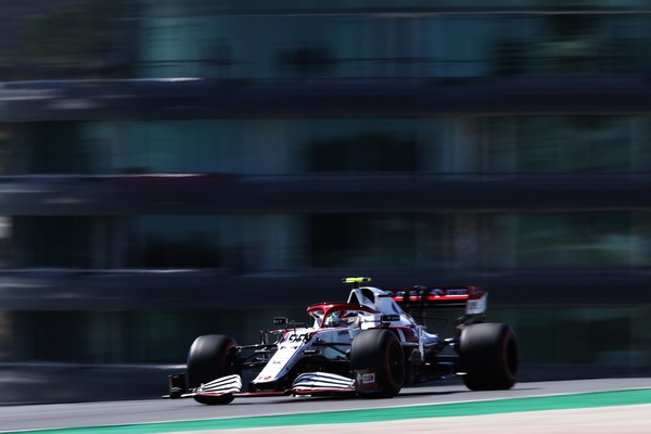 Giovinazzi, GP del Portogallo in salita per Alfa Romeo