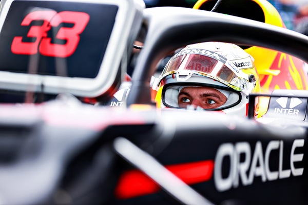 GP Portogallo, FP3: Verstappen al top davanti alle Mercedes