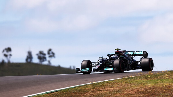 GP Portogallo, qualifiche: pole position per Bottas, Sainz 5°