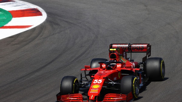 Sainz: "Tutto bene fino al giro 24, poi ho messo la media e ho sofferto"