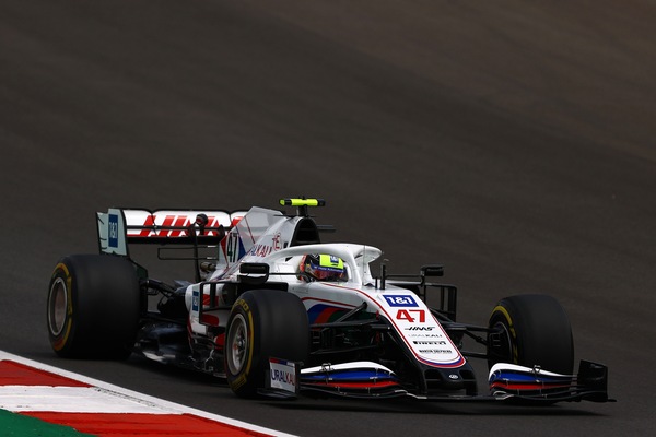 Mick Schumacher: Haas in crescita e col passo per correre su Russell