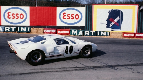 Ford GT40: l'arma totale di Ford nella guerra contro Maranello