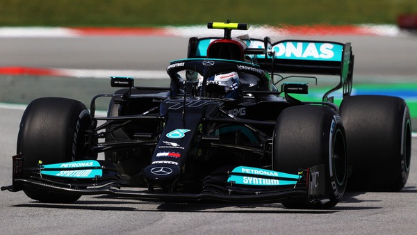 GP Spagna, FP1: Bottas al comando, Leclerc 5° davanti a Sainz