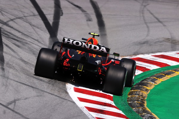 Perez: altri progressi nel GP di Spagna. Le scelte di Max per orientarsi
