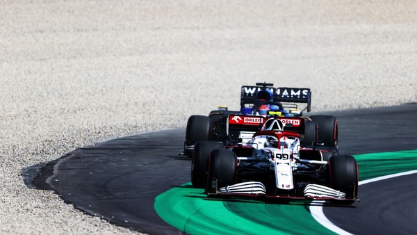 Giovinazzi promuove curva 10: "Molto più bella e aiuta il passo gara"
