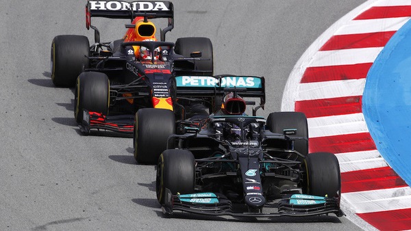 Hamilton, inseguimento formativo: "Imparato tantissimo su Max"