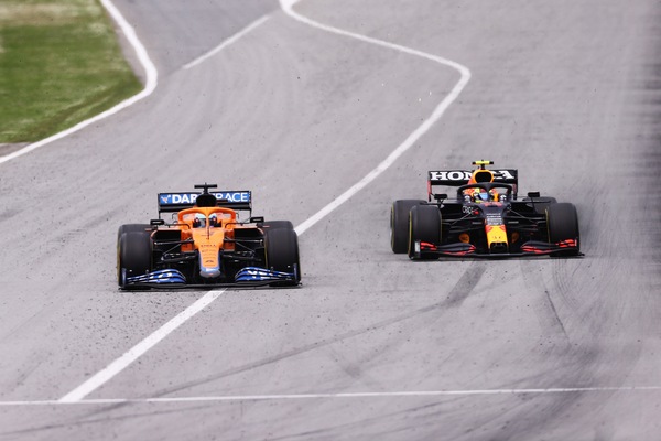 Horner, Red Bull e  un disperato bisogno di Perez