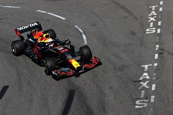 Verstappen, GP di Monaco iniziato col piede sbagliato: "Siamo troppo lenti"