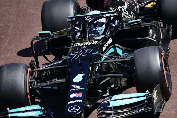 Bentornata tra gli umani, Mercedes
