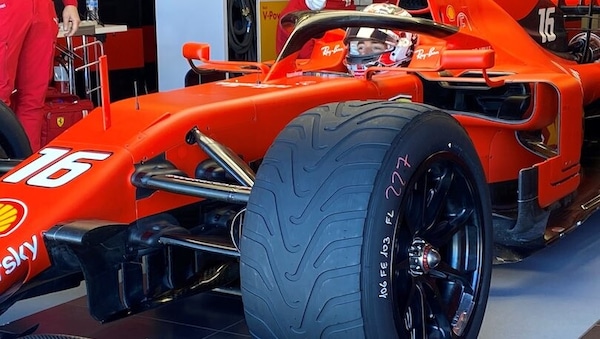 Test Pirelli, Leclerc al lavoro sulle gomme da bagnato