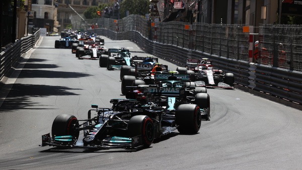 Wolff: "Le modifiche 2022 non riusciranno a fermare Mercedes"