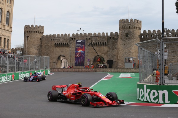 GP Azerbaijan, gli orari di Sky e Tv8