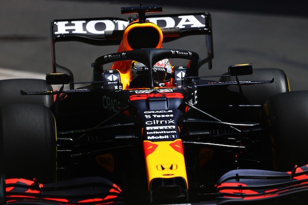 Verstappen, commenta la prima fila Red Bull: "Siamo forti"