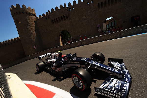GP Azerbaijan, FP3: Gasly davanti a tutti, Verstappen a muro