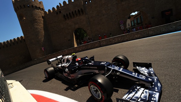 GP Azerbaijan, FP3: Gasly davanti a tutti, Verstappen a muro