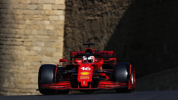 Leclerc: "Baku non è Monaco, sarà difficile contro Mercedes e Red Bull"