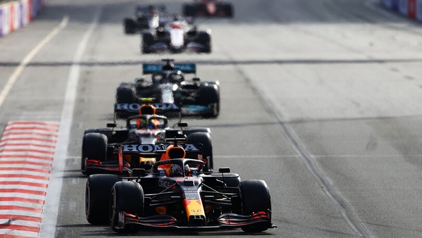 Marko, Red Bull nel complesso è più forte di Mercedes