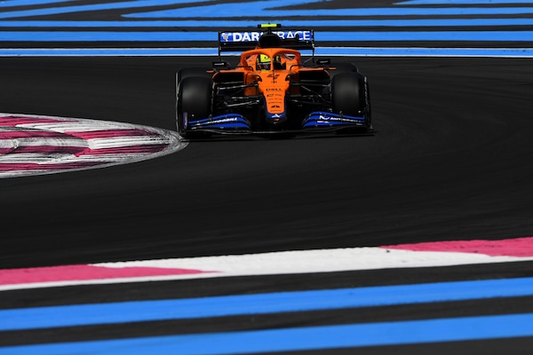 McLaren: "Pirelli sicure, con pressioni regolari a Baku non accadeva nulla"