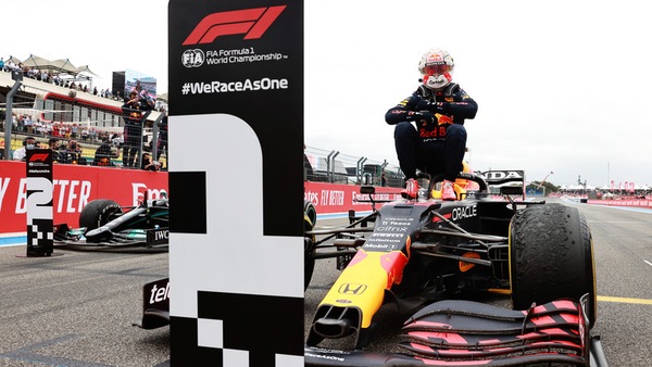GP Francia: Verstappen, che vittoria! Battuto Hamilton, cataclisma Ferrari